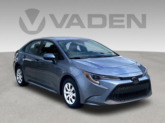 Used 2022 Toyota Corolla LE image 1