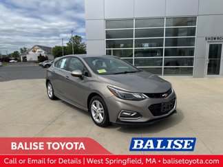 Used 2017 Chevrolet Cruze LT w/ Convenience Package image 1