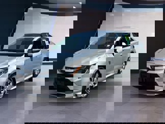 Used 2020 Toyota Corolla LE image 1
