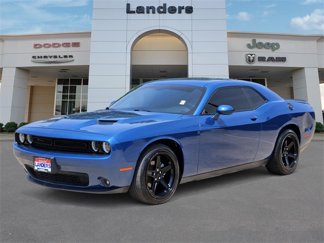Used 2021 Dodge Challenger SXT w/ Blacktop Package image 1