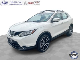 Used 2017 Nissan Rogue Sport SL image 1