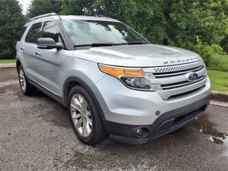 Used 2013 Ford Explorer XLT image 1
