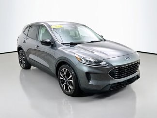 Used 2022 Ford Escape SE w/ SE Sport Appearance Package image 1