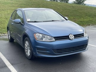 Used 2015 Volkswagen Golf S image 1