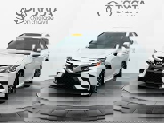 Used 2018 Toyota Camry SE image 1
