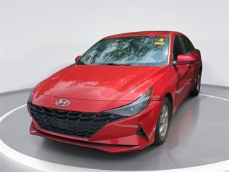 Used 2021 Hyundai Elantra SE image 1