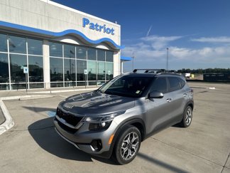 Used 2023 Kia Seltos EX image 1