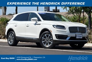 Used 2020 Lincoln Nautilus FWD w/ Equipment Group 101A image 1