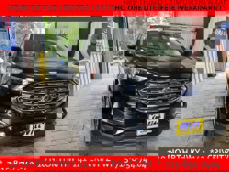 Used 2023 Ford Edge Titanium image 1