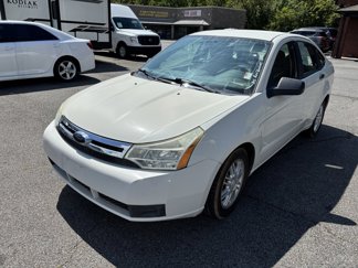 Used 2009 Ford Focus SE image 1
