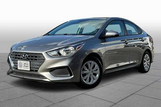 Used 2021 Hyundai Accent SE image 1