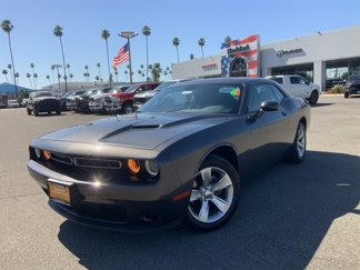 Certified 2022 Dodge Challenger SXT image 1