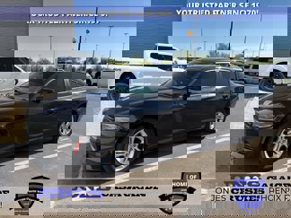Used 2019 Dodge Charger SXT image 1