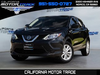 Used 2018 Nissan Rogue Sport S w/ S Appearance Package image 1