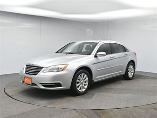 Used 2012 Chrysler 200 Touring image 1