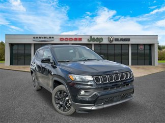 New 2025 Jeep Compass Latitude w/ Altitude Special Edition image 1