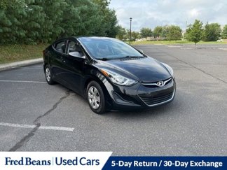 Used 2016 Hyundai Elantra SE image 1