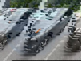 Used 2021 Nissan Rogue SV image 1