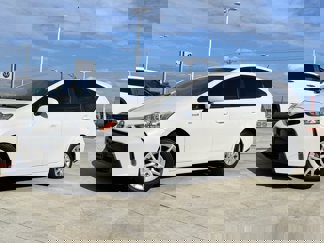 Used 2016 Toyota Prius V Four video 1