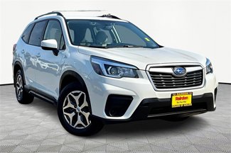 Used 2020 Subaru Forester Premium image 1