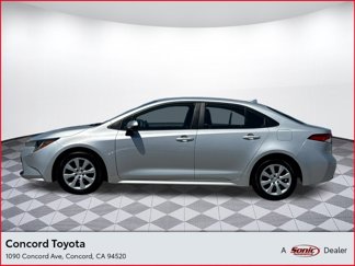 Used 2023 Toyota Corolla LE image 1