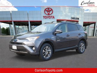Used 2018 Toyota RAV4 XLE image 1