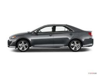 Used 2014 Toyota Camry SE w/ Moonroof Package image 1