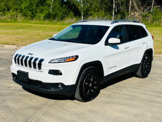 Used 2015 Jeep Cherokee Latitude w/ Comfort/Convenience Group image 1