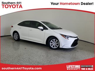 Used 2021 Toyota Corolla LE image 1