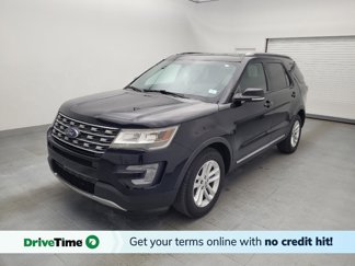 Used 2017 Ford Explorer XLT w/ Equipment Group 202A image 1