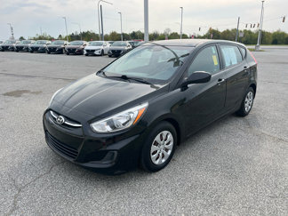 Used 2016 Hyundai Accent SE image 1