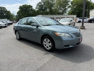 Used 2009 Toyota Camry LE image 1