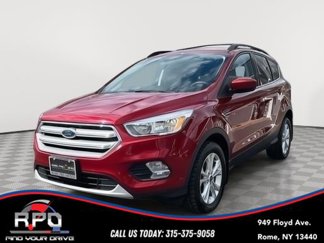 Used 2019 Ford Escape SE image 1