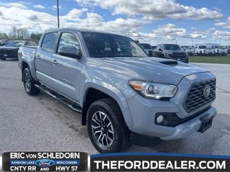 Used 2020 Toyota Tacoma TRD Off-Road image 1