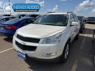 Used 2012 Chevrolet Traverse LT image 1