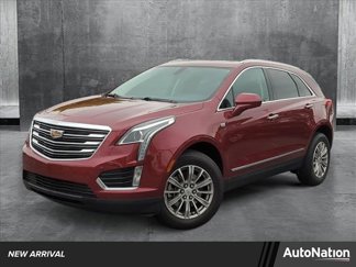 Used 2017 Cadillac XT5 Luxury image 1