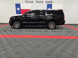Used 2017 GMC Yukon XL Denali image 1