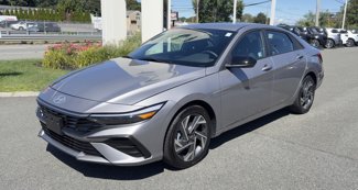 Used 2025 Hyundai Elantra Sport image 1