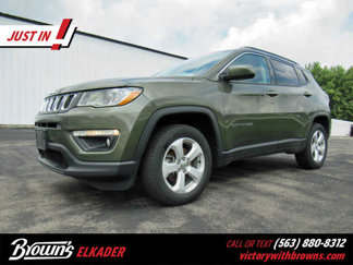 Used 2018 Jeep Compass Latitude w/ Cold Weather Group image 1