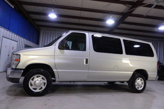 Used 2012 Ford E-350 and Econoline 350 XLT image 1