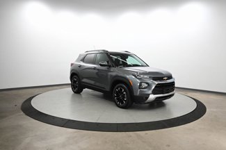 Used 2021 Chevrolet TrailBlazer LT w/ Convenience Package image 1