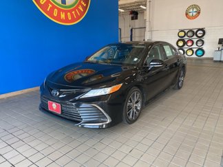 Used 2023 Toyota Camry XLE image 1