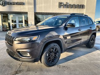 Used 2023 Jeep Cherokee Altitude Lux image 1