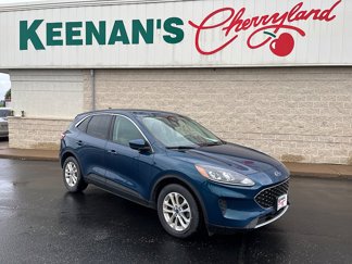 Used 2020 Ford Escape SE image 1