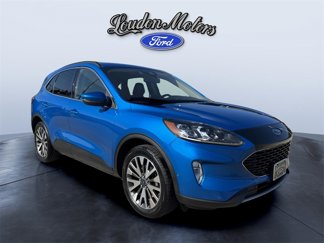 Used 2020 Ford Escape Titanium image 1