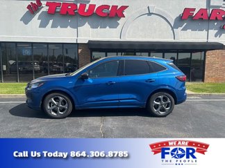Used 2023 Ford Escape ST-Line image 1