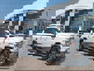 Used 2018 Nissan Titan Platinum Reserve w/ Platinum Utility Package image 1