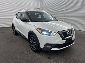 Used 2019 Nissan Kicks SR image 1