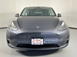 Used 2023 Tesla Model Y Long Range image 1