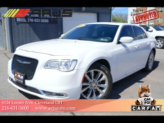 Used 2016 Chrysler 300 Limited w/ Driver Convenience Group image 1